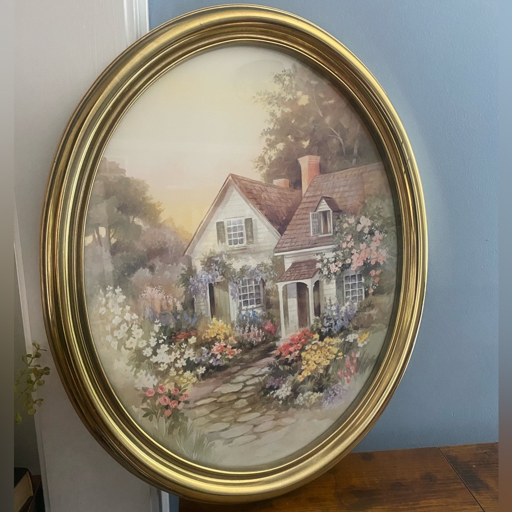 Framed Oval Cottage Floral Print in Gold Frame